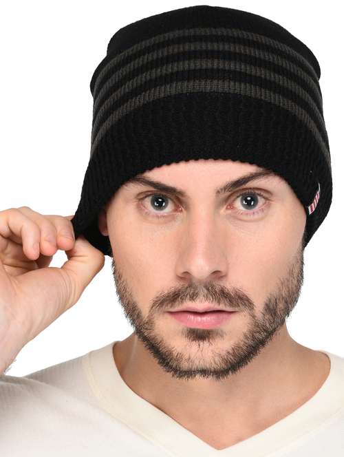 black woollen beanie - 15498087 - Very Small Image - 1