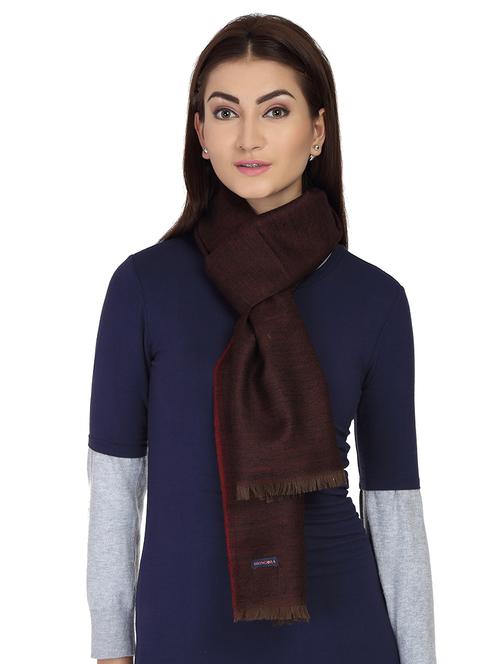 red wool stole - 15503921 - Very Small Image - 1