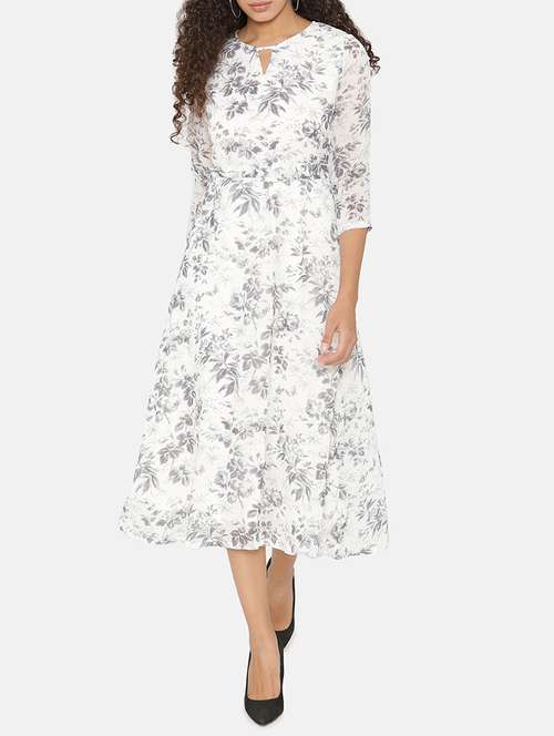 keyhole neck floral flared dress - 15646186 - Very Small Image - 1