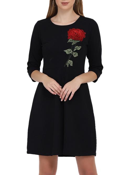 keyhole back embroidered dress - 15739137 - Very Small Image - 1