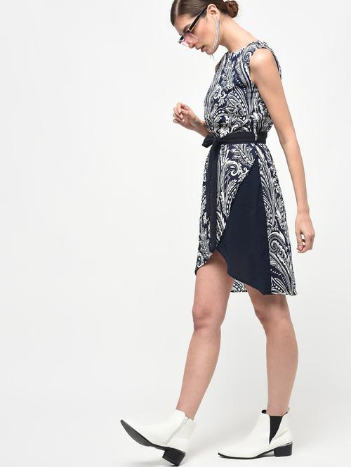 tie knot front paisley asymmetric dress - 16524093 - Very Small Image - 1