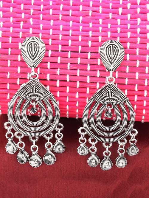 silver metal drop earring - 16596808 - Very Small Image - 1