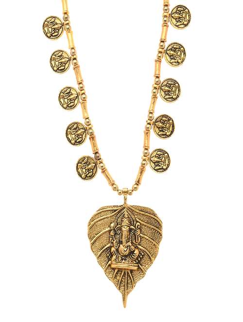 gold metal long necklace - 16829893 - Very Small Image - 1