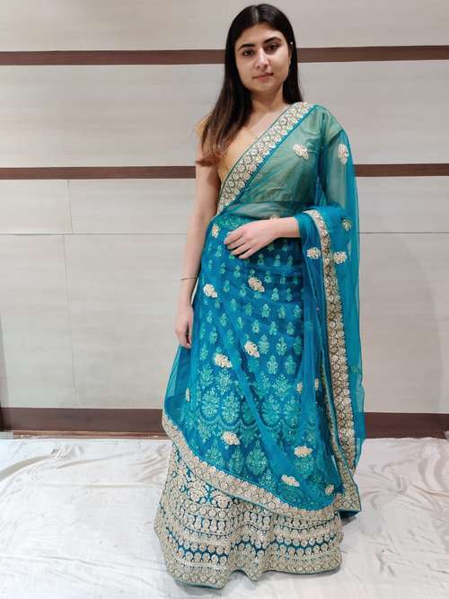 beautiful embroidered lehenga - 17494907 - Very Small Image - 1