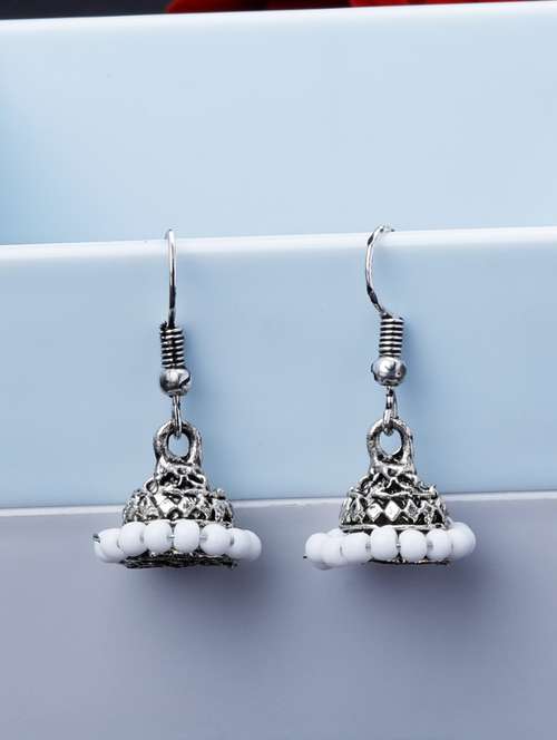 white silver plated jhumka earring - 19709076 - Very Small Image - 1