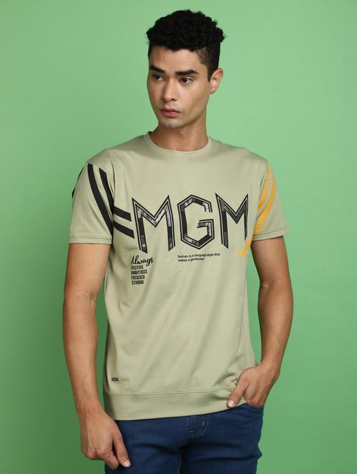 men round neck front print t-shirt - 20728124 - Very Small Image - 1
