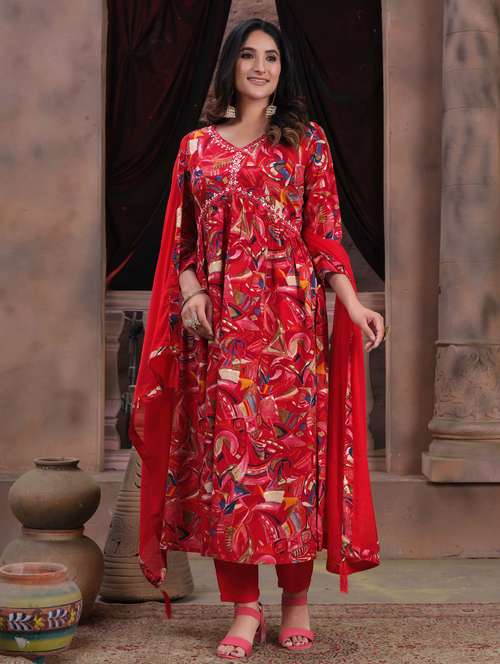 women three quarter sleeve kurta pant with dupatta set - 21049965 - Very Small Image - 1