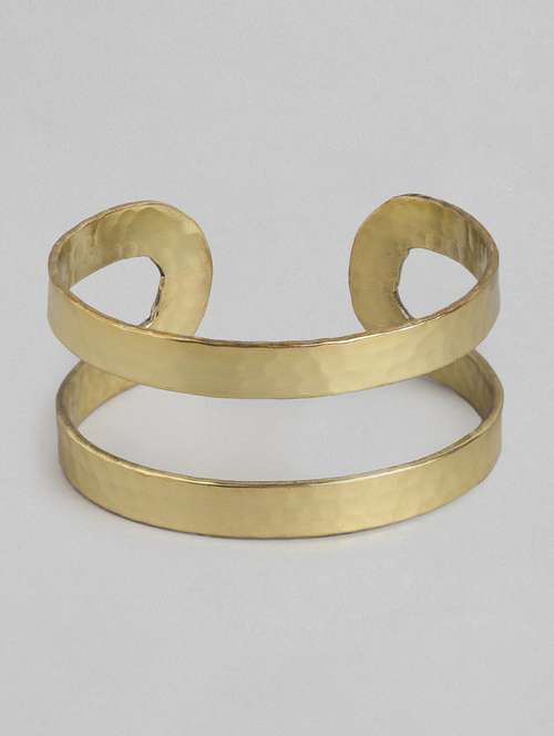 gold metal bangle bracelet - 21173225 - Very Small Image - 1