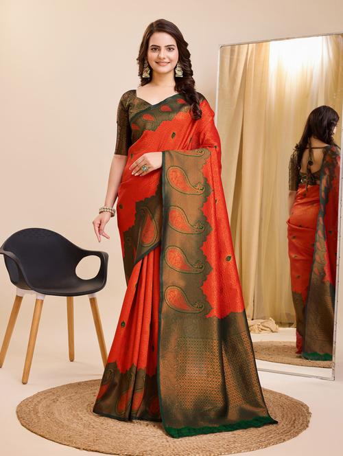 women self design banarasi saree with blouse - 21180364 - Very Small Image - 1