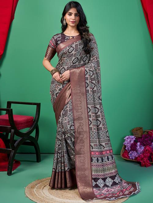 women printed saree with blouse - 21244571 - Very Small Image - 1