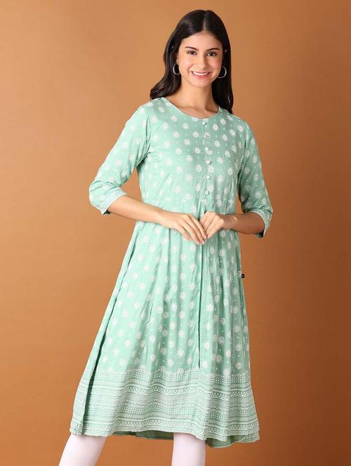 women three quarter sleeve flared kurta - 21491471 - Very Small Image - 1