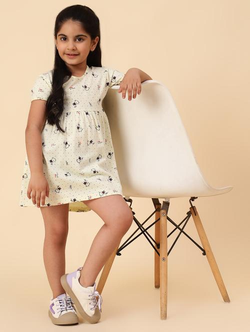 girls printed round neck frock - 21585774 - Very Small Image - 1