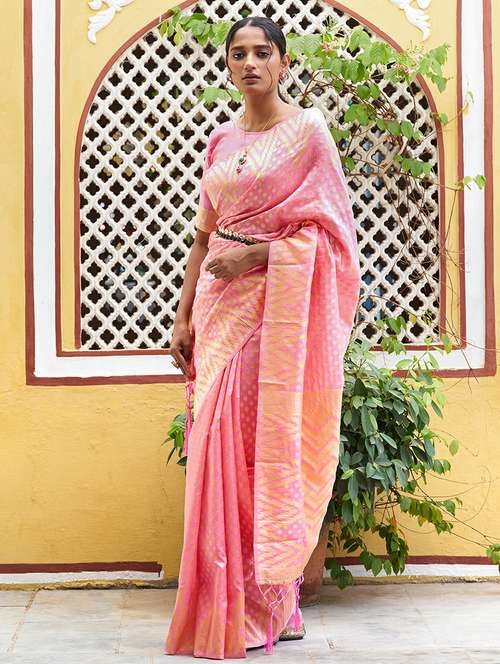 women self design banarasi saree with blouse - 21678702 - Very Small Image - 1