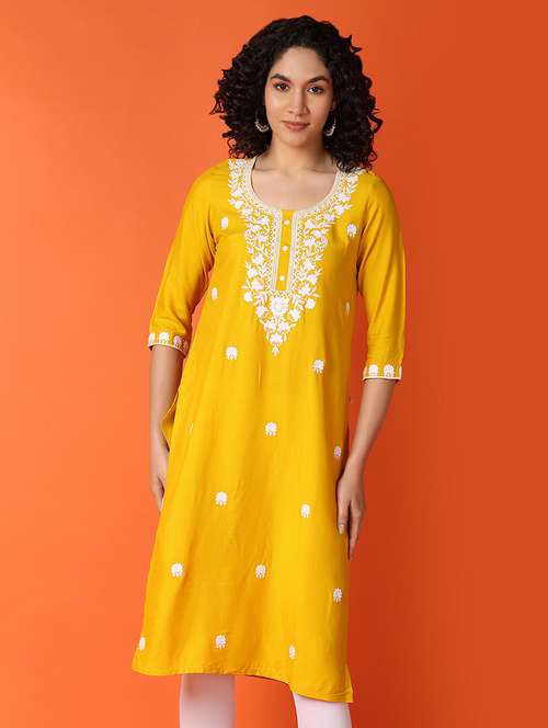 women embroidered round neck straight kurta - 21705592 - Very Small Image - 1