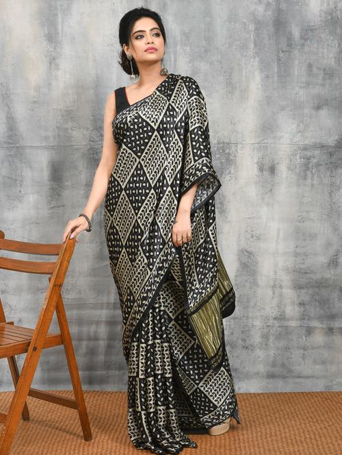 women printed casual wear saree with blouse - 21965606 - Very Small Image - 1