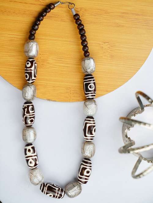 ethnic tribal handmade resin beaded fashion necklace - 21982899 - Very Small Image - 1