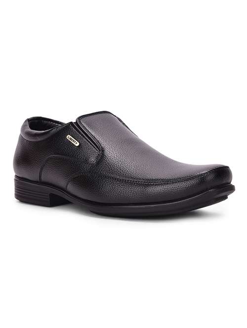 men solid slip on formal shoes - 22029093 - Very Small Image - 1