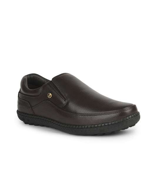 men solid slip on formal shoes - 22029240 - Very Small Image - 1