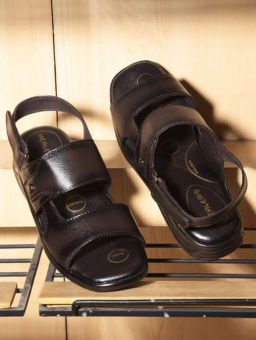 men solid back strap sandal - 22029333 - Very Small Image - 1