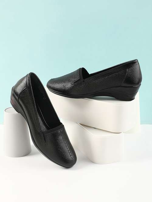 women black solid slip on wedge - 22030132 - Very Small Image - 1