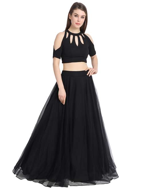key hole solid lehenga - 16358787 - Very Small Image - 1