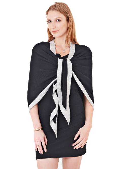 women's black stole - 17462834 - Very Small Image - 1