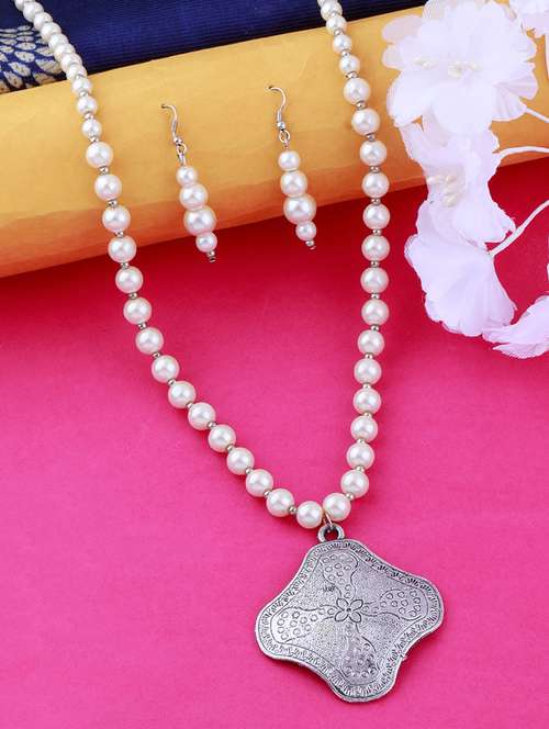 silver plated pearl necklace - 17466222 - Very Small Image - 1