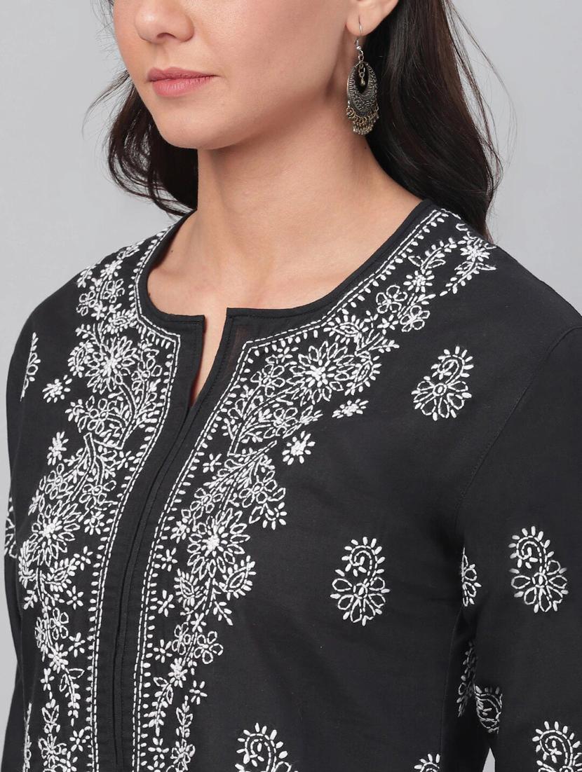 women's straight kurta - 17646425 - Zoom Image - 4
