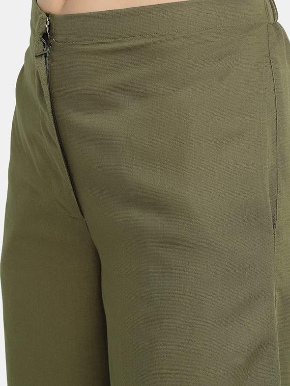 women solid mid rise wide leg culottes - 17832555 - Zoom Image - 4