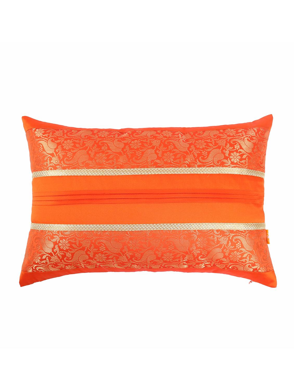 set of 2 red foliage brocade cushion cover with pleats - 18249095 - Standard Image - 3