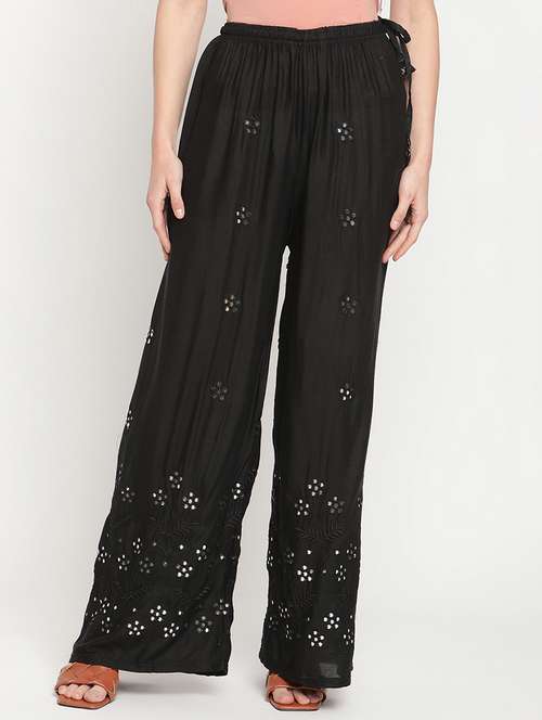Mid Rise Embroidered Detail Palazzo - 18283960 - Very Small Image - 1