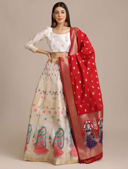 Women Self Design Semi-stitched Lehenga Choli Set - 18447970 - Very Small Image - 1