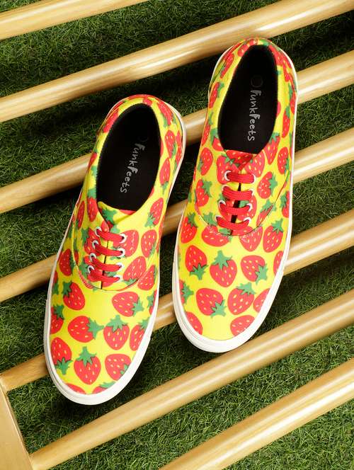 mens printed slip on sneaker - 18477324 - Very Small Image - 1