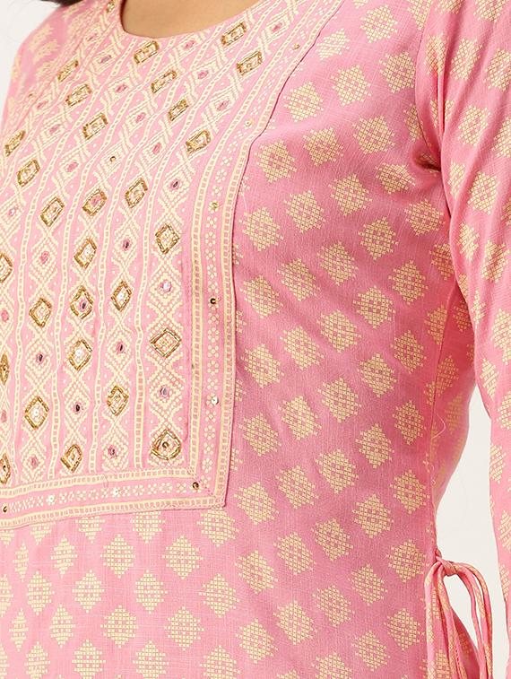 women's straight kurta - 18480767 - Standard Image - 3