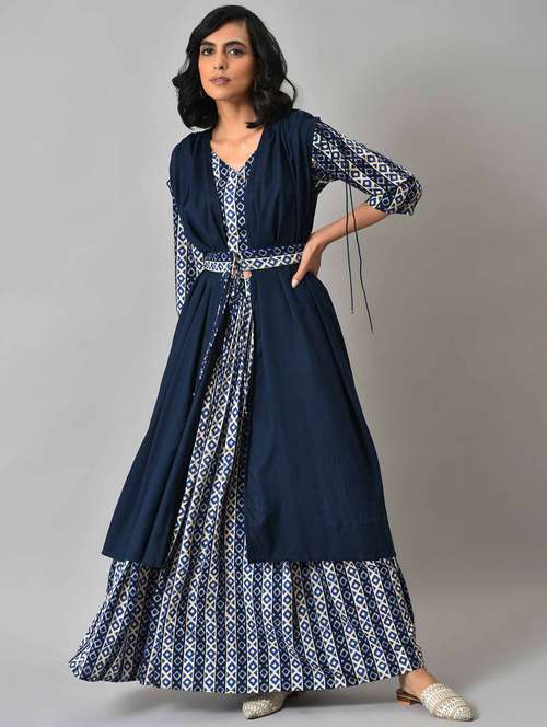 navy blue top skirt with cape & belt  - 18528490 - Very Small Image - 1