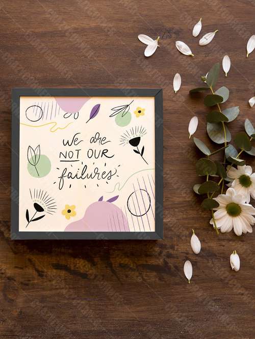 wooden photo frame - 18552532 - Very Small Image - 1