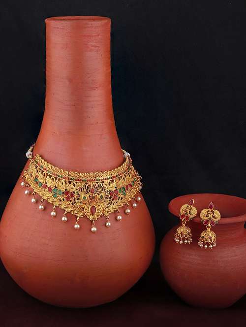 gold metal set - 18567548 - Very Small Image - 1