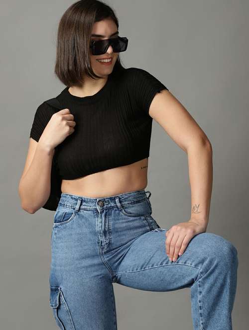 women's crop round neck top - 18734902 - Very Small Image - 1