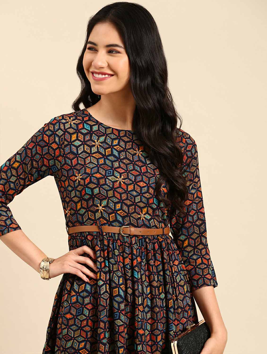 women's flared kurta - 18736682 - Zoom Image - 3