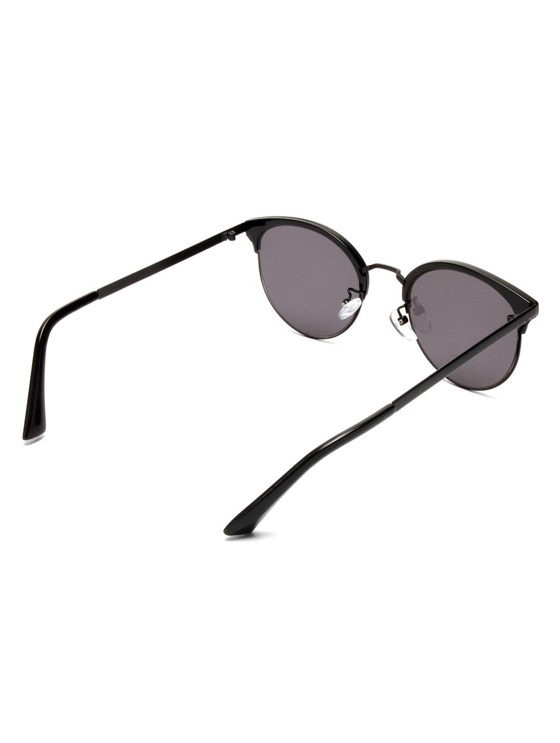 women sunglasses uv400 protection - 19751964 - Standard Image - 2