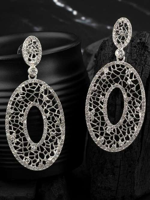 silver alloy hoop earring - 19839901 - Very Small Image - 1