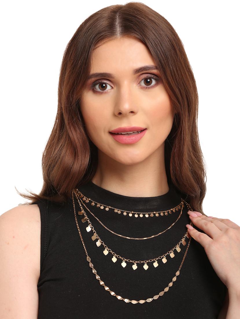 gold metal short necklace - 19876481 - Zoom Image - 3