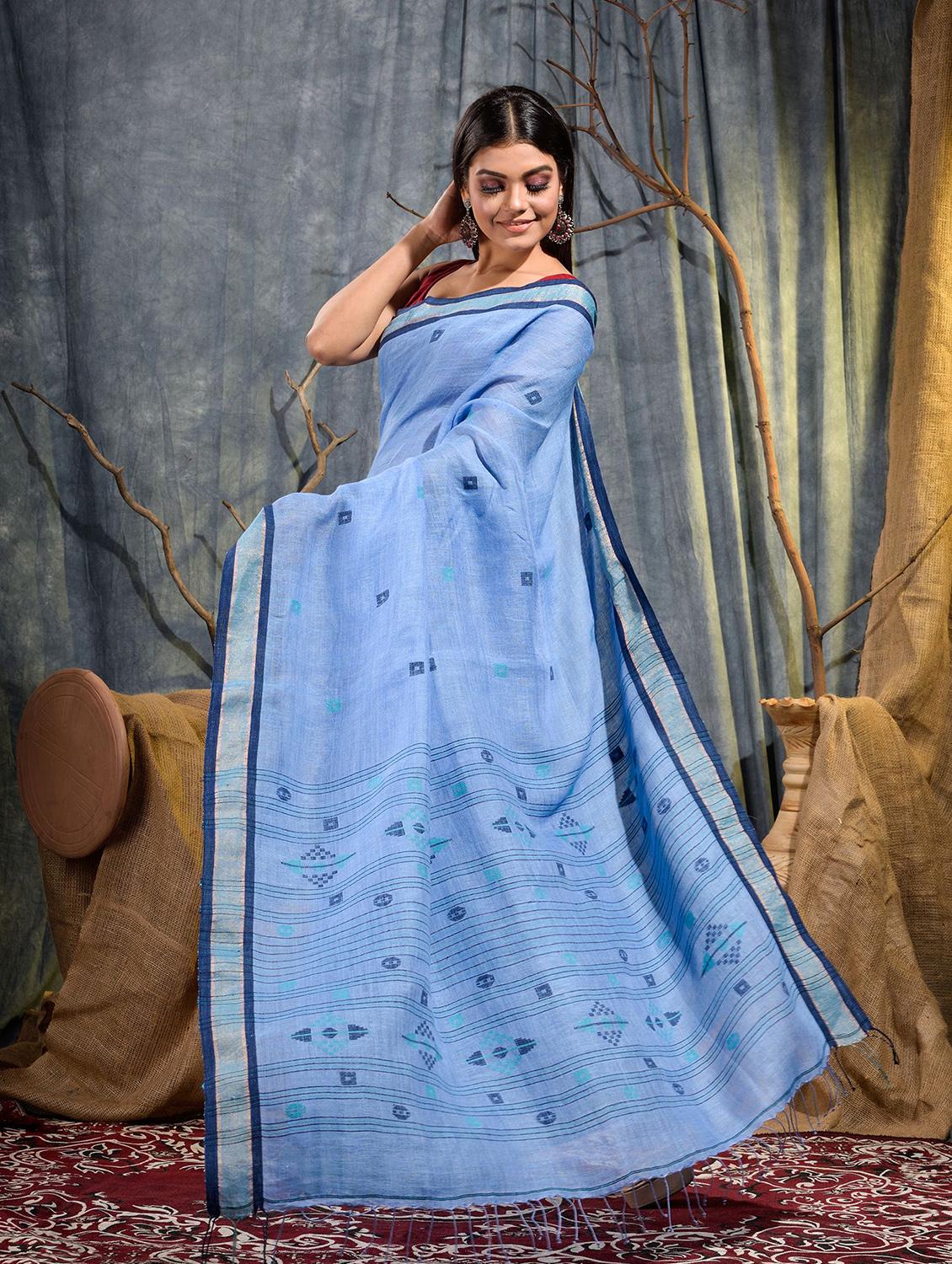 women's self design light blue colored saree with blouse - 20126195 - Zoom Image - 2