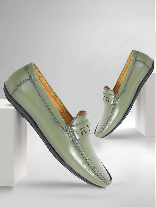 men solid green slip on loafer - 20333429 - Very Small Image - 1