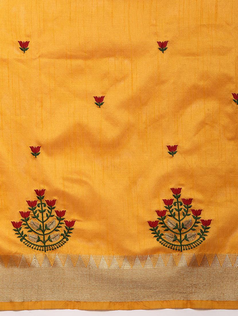 women yellow embroidered saree with blouse - 20754430 - Standard Image - 5