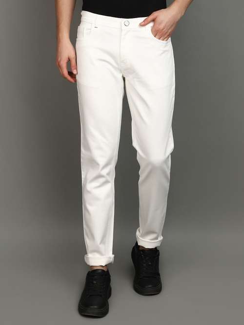 men mid rise solid chinos - 20892592 - Very Small Image - 1