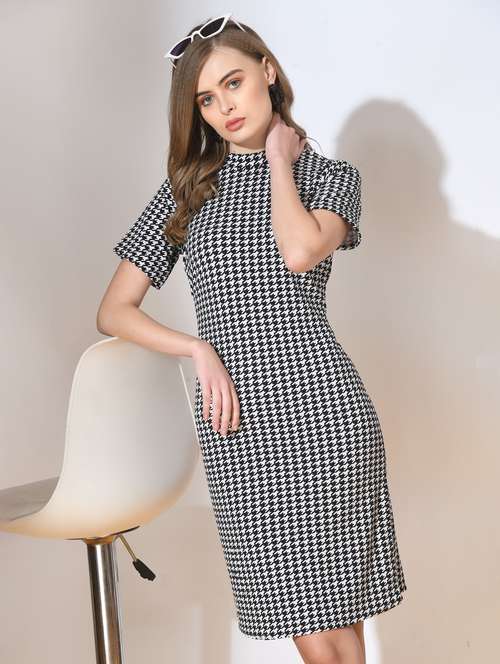 women white & black printed bodycon dress - 21052751 - Very Small Image - 1