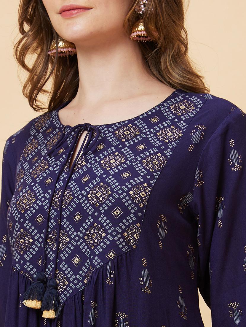globus women nude v-neck kimono sleeves pleated a-line party dress - 21193421 - Zoom Image - 5