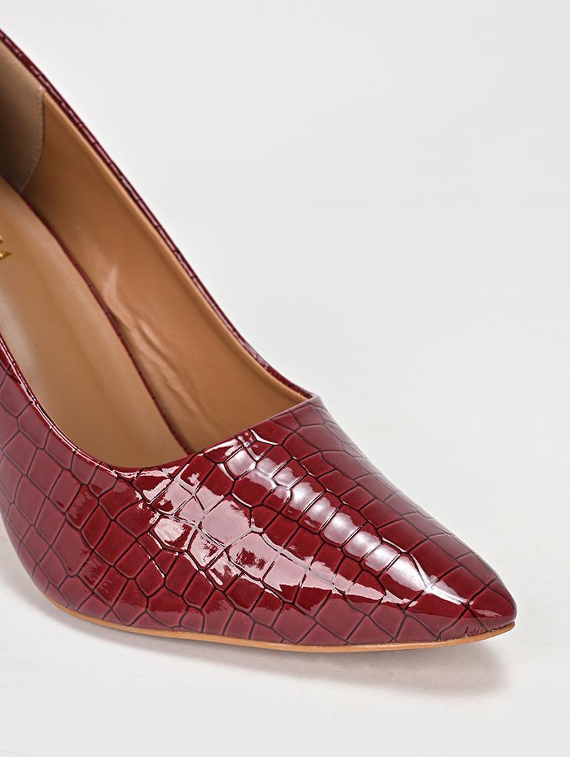 maroon slip on sandal - 21223485 - Zoom Image - 5