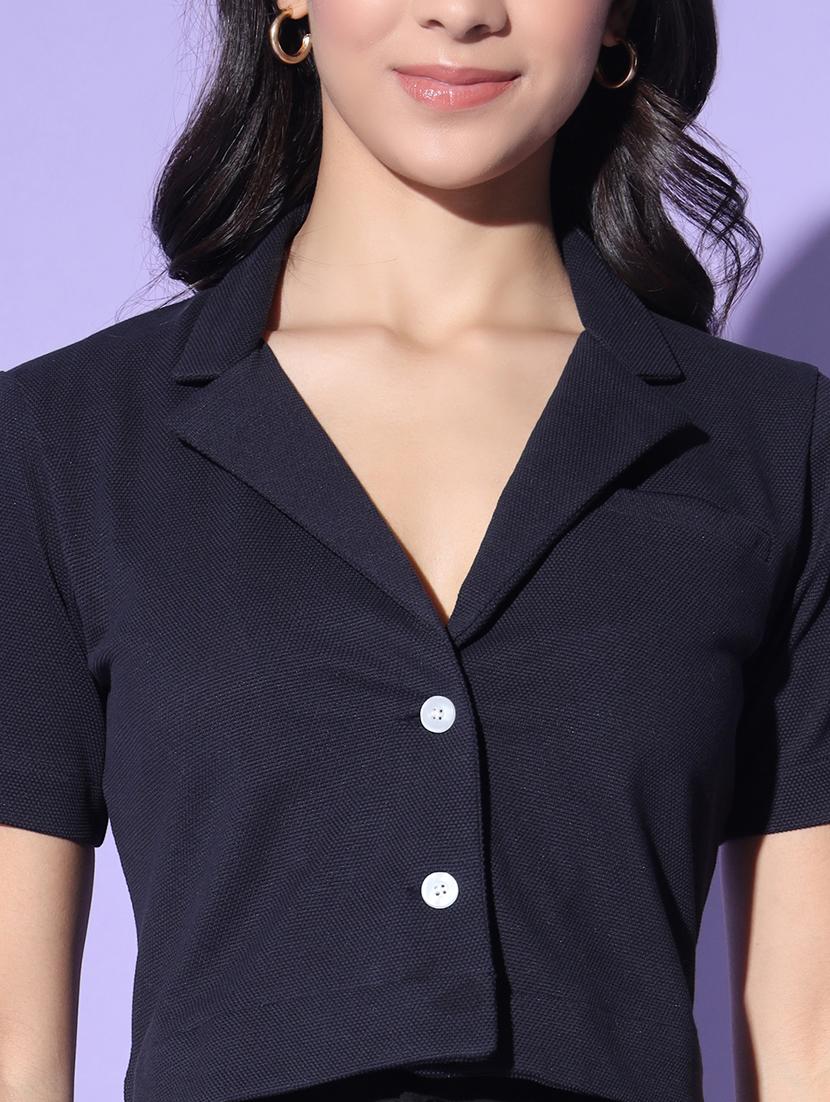 women solid lapel neck short sleeves crop top - 21281955 - Standard Image - 4